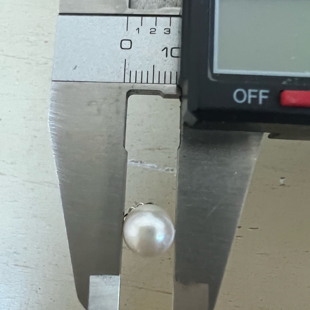 🔴Authentic TIFFANY & CO White Pearl 8-9mm Earrings🔴 - Picture 8 of 9